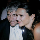 Paolo Rossi, l'ultimo saluto della moglie Federica Cappelletti al funerale: «Spero abbia visto tutto l'affetto»
