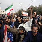 Iran, venti di guerra: drone Usa uccide Soleimani, folla ai funerali. Il petrolio va ai massimi