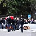 Poliziotti uccisi a Trieste, il commovente omaggio alla Camera ardente