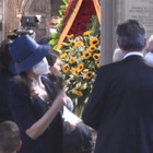 Funerali Carrà, l'omelia tenuta da quattro frati: «Sarà difficile non essere retorici»