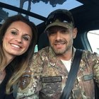 Lei infermiera, lui in missione in Kosovo: l'abbraccio dopo 7 mesi di pandemia commuove il web