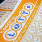 Lotto, gioca dieci volte lo stesso ambo: vincita record da 250mila euro