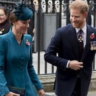 Kate Middleton, l'indiscrezione choc: «Il principe Harry le ha fatto uno scherzo imbarazzante...»