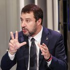 Salvini torna sovranista sull'euro: «Il mio attivismo fa paura». La lotta con Giorgia Meloni