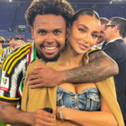 Juventus, Weston McKennie e Chiara Frattesi stanno insieme: la foto romantica allo stadio dopo la vittoria della Coppa Italia