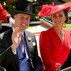 Kate in rosso incanta al Royal Ascot: l'accessorio dell'outfit da 86 euro stupisce i fan