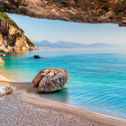 Le 10 spiagge nascoste più belle d'Italia: questa è la stagione ideale per scoprirle