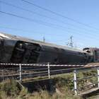 Frecciarossa deragliato a Lodi, ricostruita la dinamica: «Scambio al contrario, treno finito nel binario morto a 295 chilometri all'ora»