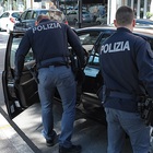 Pesaro, pianificavano in un albergo i furti nella case: la cimice inchioda la banda di albanesi