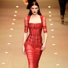 Dolce&Gabbana tra guepière e borse con il Sacro cuore: «La nostra chiesa è la moda»
