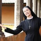 Torna Elena Sofia Ricci su Rai 1: suor Angela in crisi religiosa