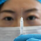 «Vaccino cinese Sinovac poco efficace», Pechino ammette: tassi di protezione non molto alti
