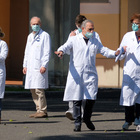 Coronavirus a Roma, Spallanzani: «100 ricoverati, 16 con supporto respiratorio»