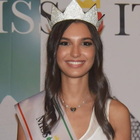 Miss Italia 2023 è Francesca Bergesio: ha 19 anni e viene dal Piemonte, figlia di un senatore della Lega