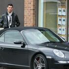 «Cristiano Ronaldo mi ha venduto la sua Porsche a metà prezzo in cambio del numero di telefono della star di X-Factor»