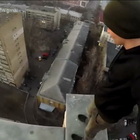 Remi Enigma Lucidi scala un grattacielo e vola dal 68esimo piano: morto a 30 anni per scattare un selfie