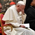 Papa Francesco: «Pedofilia nella Chiesa una piaga mostruosa»