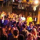 Pordenone: festa in discoteca e focolaio, locale Papi on the Beach chiuso dalla polizia per 75 giorni