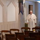 Vaticano annuncia: «Tutti i riti di Pasqua saranno senza fedeli»