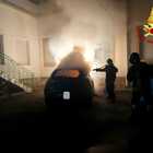 Un altro incendio di auto nella notte: distrutta una Fiat Bravo
