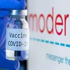 Vaccino Moderna: Ema anticipa al 6 gennaio il via libera