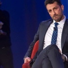 Fabrizio Corona, il post dopo Live Non è la D'Urso: «Non si tiene così un bambino»