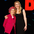 Emma Bonino a Belve: «Guarita dal tumore al polmone, dopo 8 anni se n'è andato»