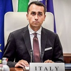 Afghanistan, Di Maio: «Trasferire in Italia 2.500 civili. Presto un G20 straordinario»