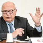immagine Massimo Galli, il pm chiede condanna di un anno e 10 mesi: «Ha favorito un suo allievo durante il concorso»