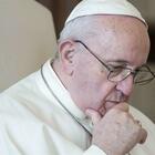 Abusi, la scure del Papa su chi ha insabbiato le denunce in Polonia: 6 vescovi sono già saltati