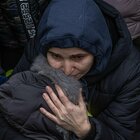Le madri russe chiamano i numeri verdi ucraini: «I nostri figli sono morti?»