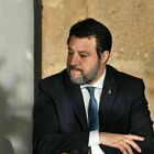 Matteo Salvini minacciato di morte: le scritte su una facciata di un palazzo a Milano. Giorgia Meloni: «Più ci attaccano, più ci rafforziamo»