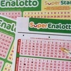 Superenalotto, Lotto e 10eLotto: estrazioni di martedì 25 aprile. Ecco cosa cambia