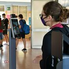Scuola, ipotesi didattica a distanza per gli istituti superiori del Lazio: a casa metà degli studenti