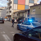 Roma, gang dei finti poliziotti: dieci colpi in due mesi. La coppia agisce a notte fonda in periferia