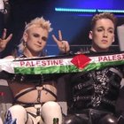 Il gruppo islandese Hatari tira fuori la bandiera della Palestina e ora rischia grosso