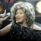 Tina Turner, morta la Regina del Rock: aveva 83 anni, era malata da tempo. Addio a una leggenda della musica