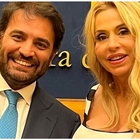 Valeria Marini single, è finita col deputato Gimmi Cangiano: «L'ho lasciato. Se mi ha tradita con Danny Mendez? Lei cerca visibilità»
