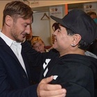 Maradona, il ricordo di Francesco Totti a Verissimo: «Quando ho smesso di giocare è stato il primo a chiamarmi. E' ancora qui con noi»