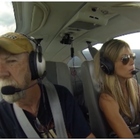 Jenny Blalock, youtuber e suo papà morti in un incidente aereo: la "ragazza volante" raccontava la sua vita tra le nuvole
