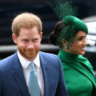 Harry, il biografo reale: «Vive costantemente nella paura di perdere Meghan come è successo con Diana»