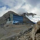 Meteo, caldo record sulla Marmolada: 15 gradi nel ghiacciaio in vetta a 3.343 metri. Cosa sta succedendo