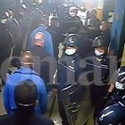 Il video del pestaggio dei detenuti