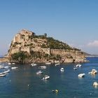 Viaggio truffa "all inclusive" a Ischia per 80 vacanzieri di Velletri