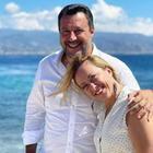immagine Meloni, vacanze di lavoro: oggi vertice con Salvini. E potrebbe vedere Metsola