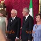 Mattarella accompagnato dalla figlia Laura con il presidente Van der Bellen alla Hofburg