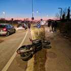 Incidente a Pagnano d'Asolo, auto piomba su un gruppo di giovani motociclisti, conducente morto e un 16enne in prognosi riservata