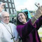 Irlanda, viaggio difficile per Papa Francesco: sul tavolo pedofilia e aperture ai gay