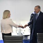 Nato, Turchia toglie il veto: ok a Finlandia e Svezia