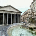 Il Pantheon a pagamento, biglietto a 5 euro. Il ministro Sangiuliano: «Obiettivo importante, per i romani resterà gratuito»